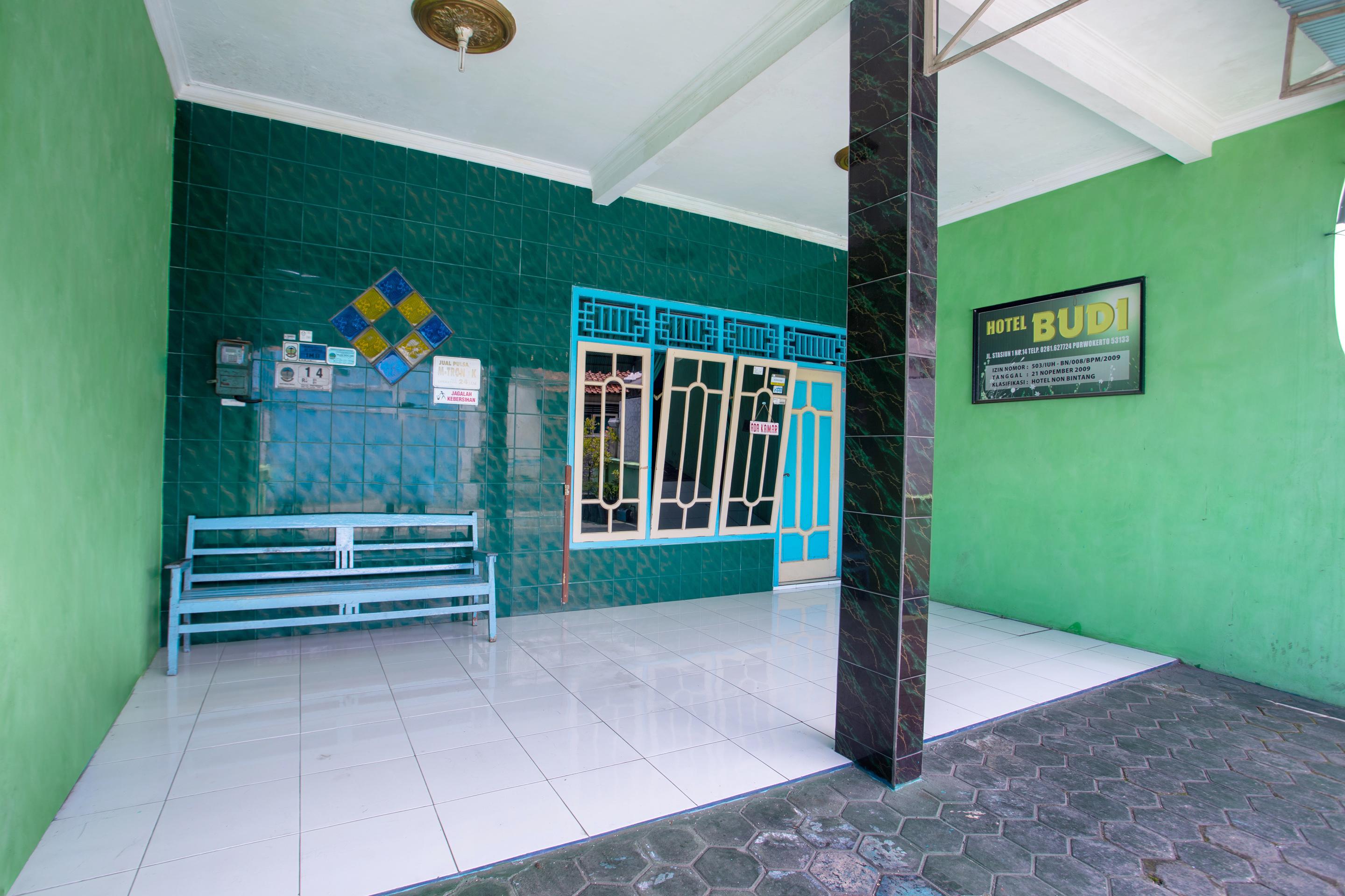 Spot On 2871 Hotel Budi Purwokerto Esterno foto