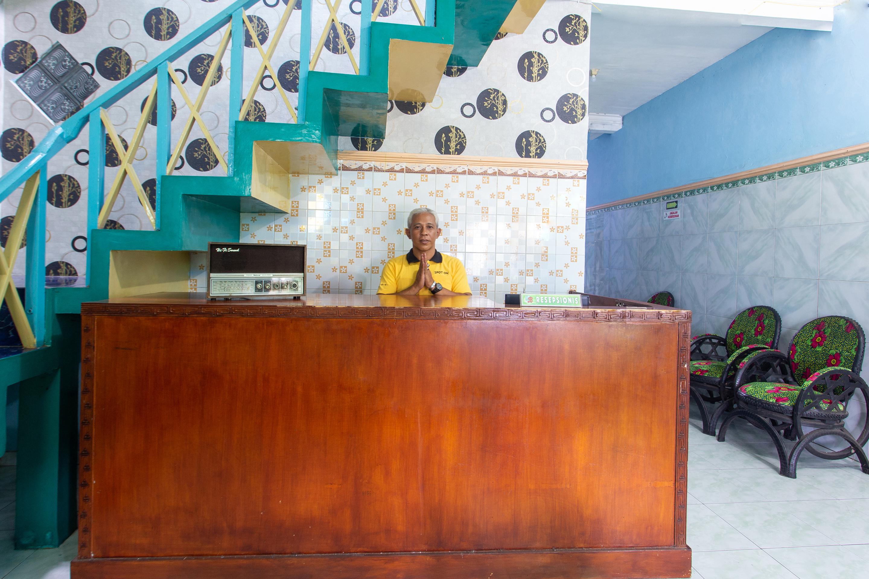 Spot On 2871 Hotel Budi Purwokerto Esterno foto
