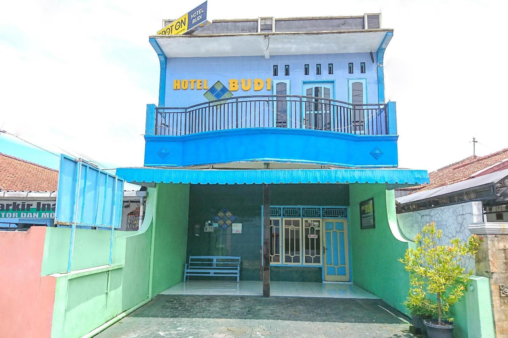 Spot On 2871 Hotel Budi Purwokerto Esterno foto