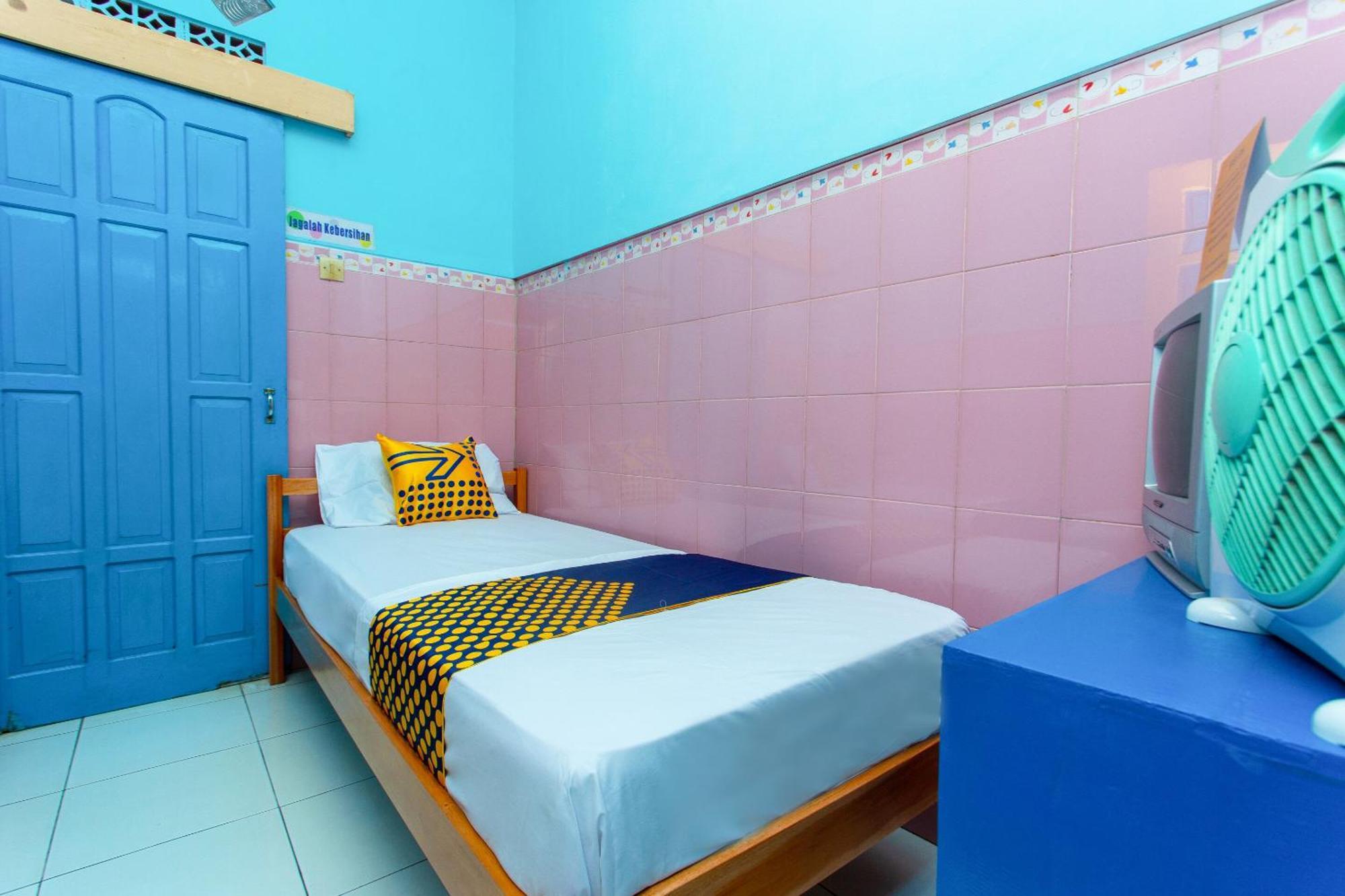 Spot On 2871 Hotel Budi Purwokerto Esterno foto