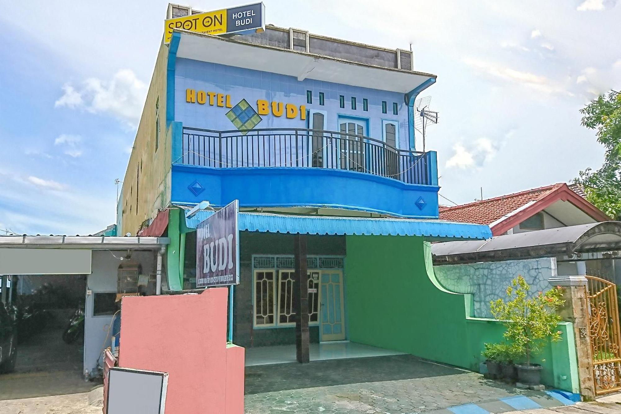 Spot On 2871 Hotel Budi Purwokerto Esterno foto